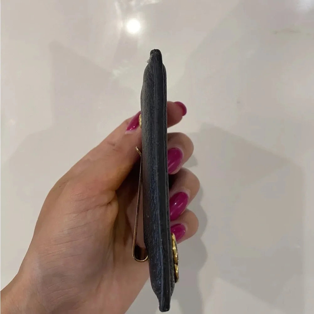 Gucci Black Card Holder with Gold Logo & Money Clip - Picture 2 of 6